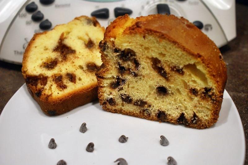 Large picture of chocolate chip cake magimix