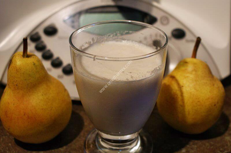 Large picture of pear vanilla milkshake magimix